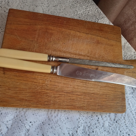 Vintage Sheffield knife and sharper - Picture 2 of 7